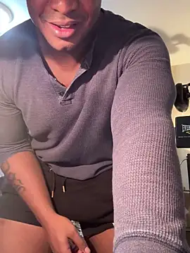 KeYBuMp323 live sex cam