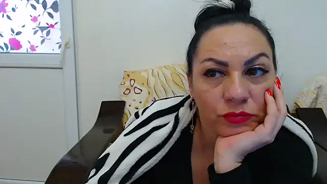 MissElla's cam snapshot