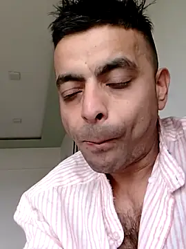 ashleellaunda7582 live sex cam