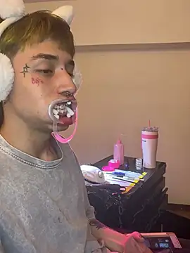 NubeZea live sex cam