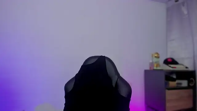 JamesGraay live sex cam