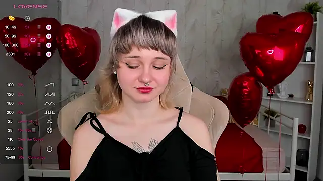 Tori_Cutie's cam snapshot