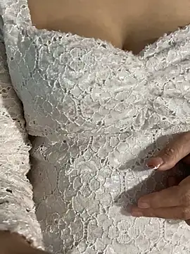 hamoi11 live sex cam