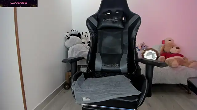 Biancastrongg's cam snapshot