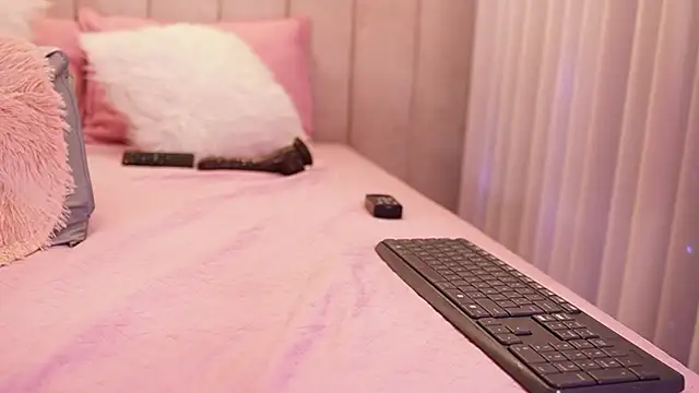 emyli_sw_ live sex cam