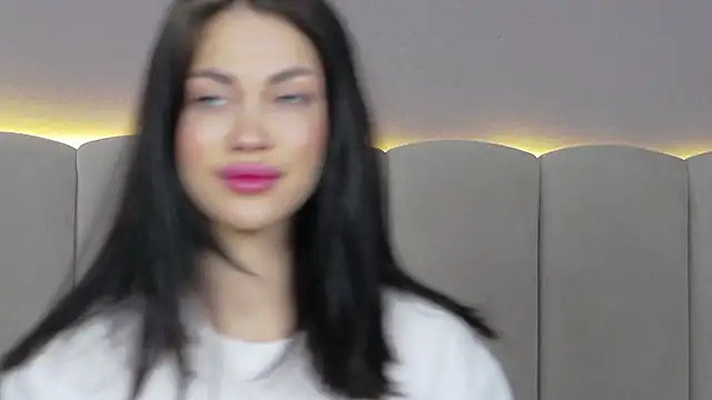 RachaelMils's cam snapshot