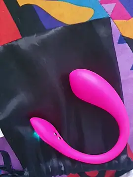 SingleHornet live sex cam