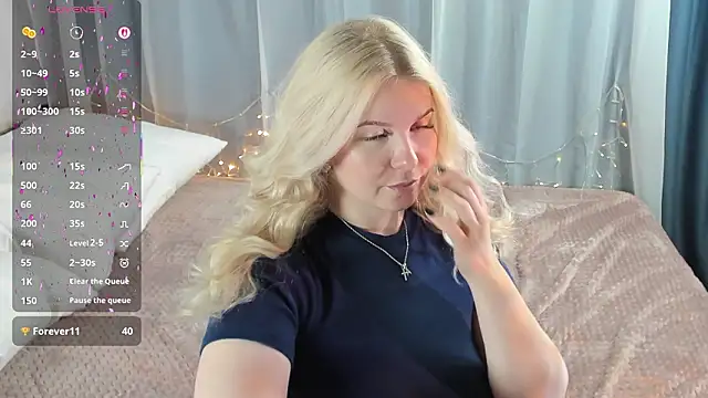 Tasty_booty live sex cam