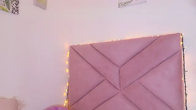 eva_sin18 live sex cam