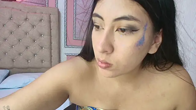 Lizz_Joness's cam snapshot