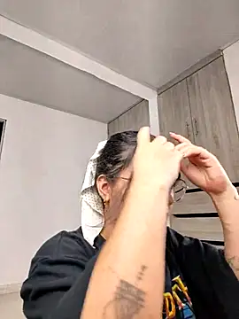 harper_ks's cam snapshot