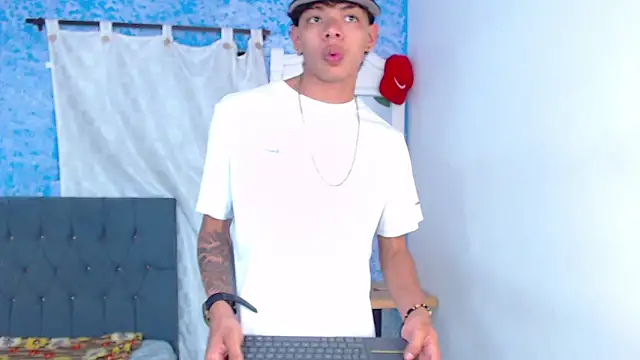 Harry_jhonsson live sex cam