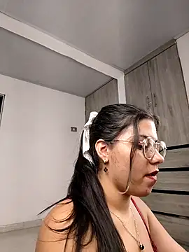 harper_ks's cam snapshot