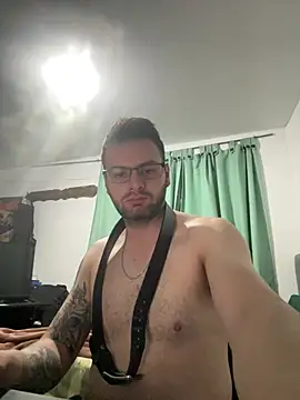 Baphomet212341's cam snapshot