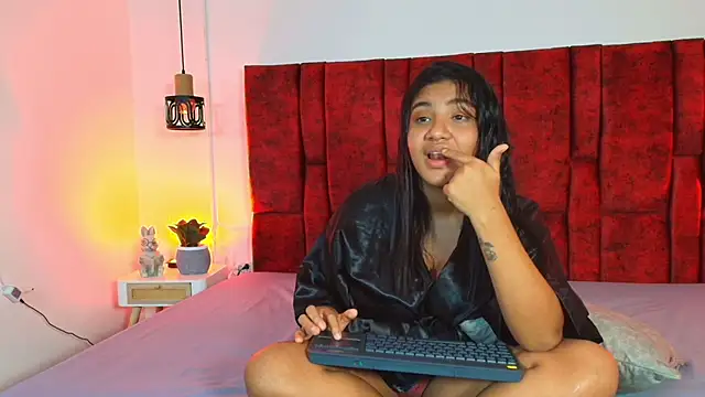 SweetMulata live sex cam