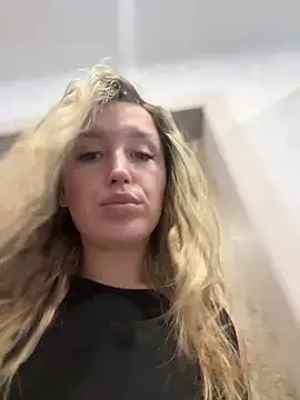 StasyWood live sex cam