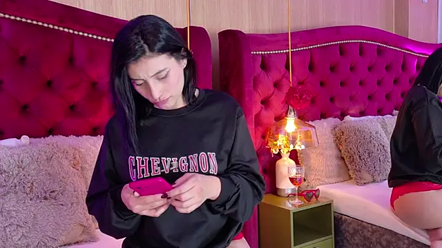 ZaraGold's cam snapshot