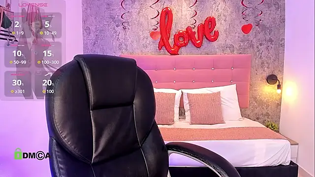 linda_dixon's cam snapshot