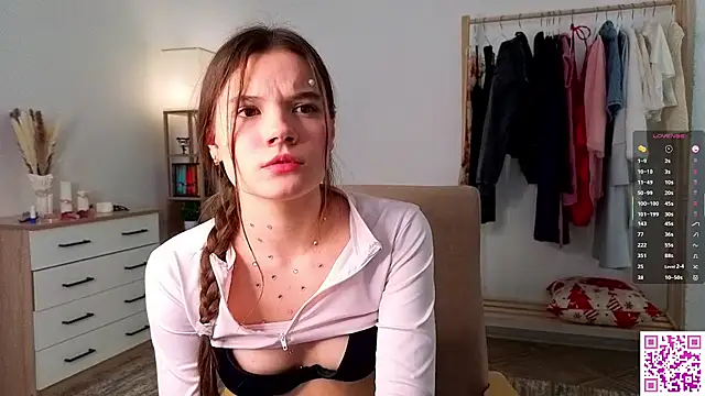 MirthaZien's cam snapshot