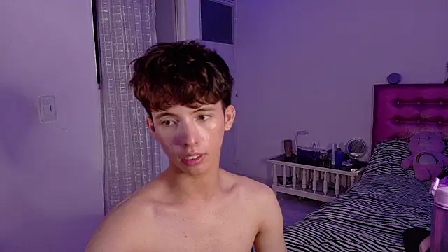 Dani_Dancer's cam snapshot