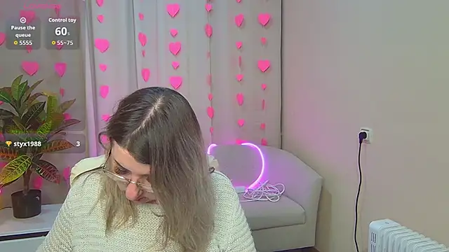 KKMimiKK's cam snapshot