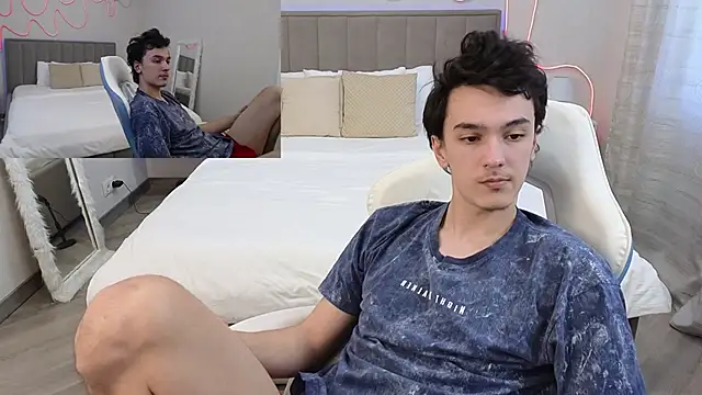 MoonlinSkinn's cam snapshot