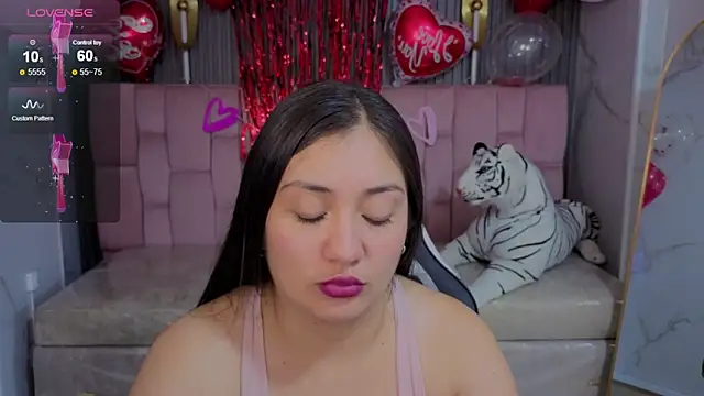 Ivony18_b's cam snapshot