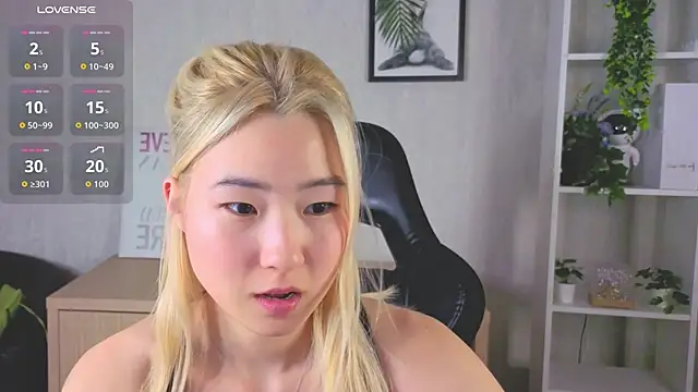 Aisi_18 live sex cam