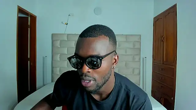 Dylan_Taylor live sex cam