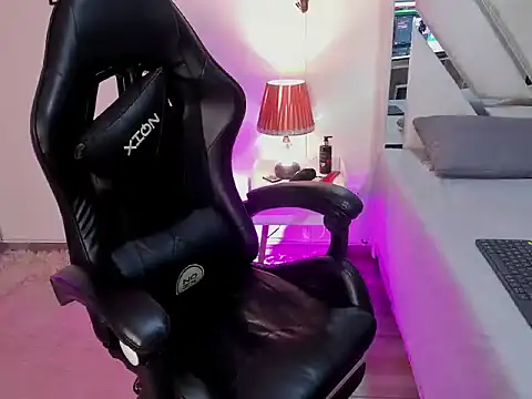 victoria_grey__'s cam snapshot