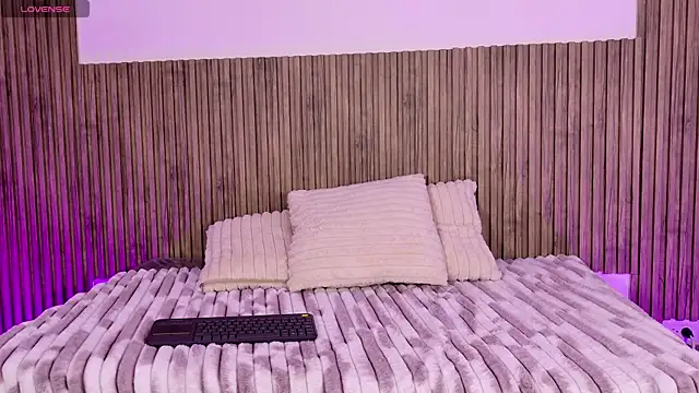 ZoeAniston's cam snapshot