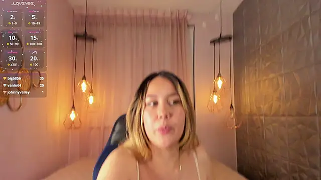 Magic_val's cam snapshot