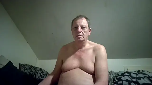 chubbybear2cum live sex cam