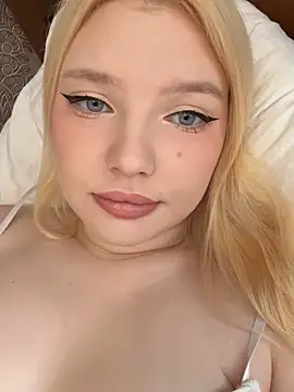 AmmyHot live sex cam