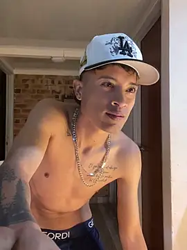 Edward_Milleer live sex cam