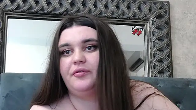 SaraElise live sex cam