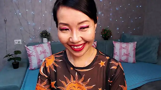 LiaPak's cam snapshot