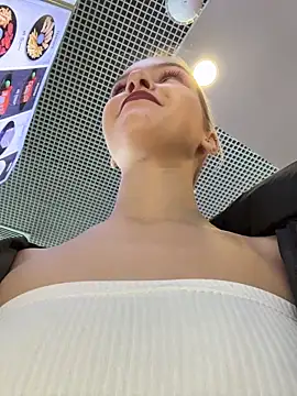 AshleyMur's cam snapshot