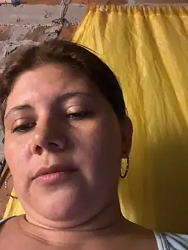 lady_and_charly's cam snapshot