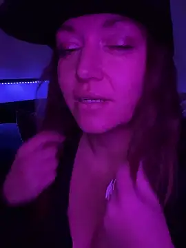 SummerV91 live sex cam