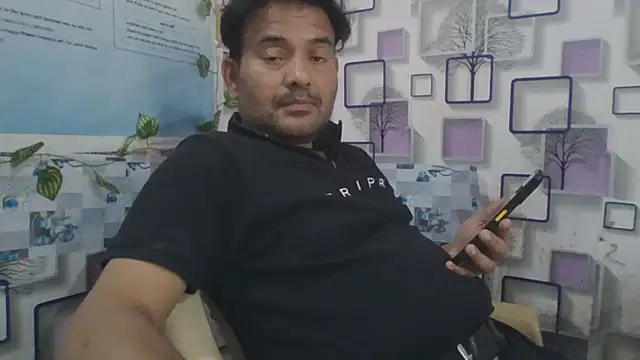 KUMA_500 live sex cam