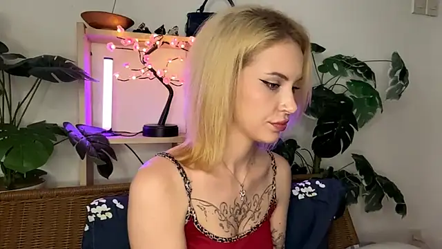 FruitedRiding's cam snapshot