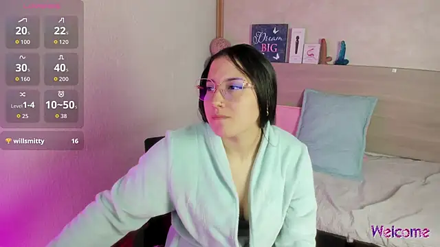 Abby_pink1's cam snapshot