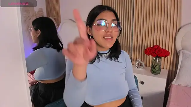 rebeca_taylor's cam snapshot