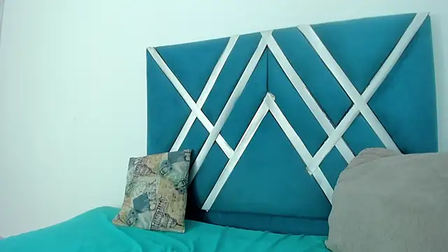 ninameduxx's cam snapshot