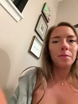 misspollypeach's cam snapshot