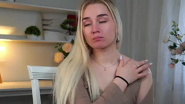 MaliaSowl's cam snapshot