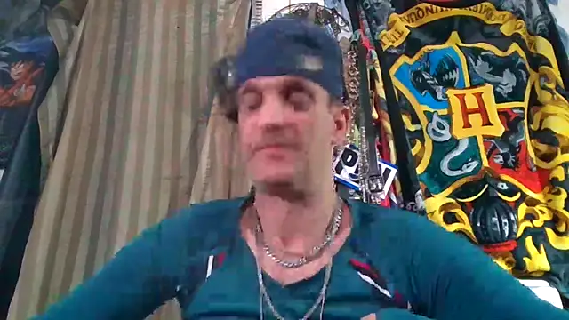 slinginbigD's cam snapshot