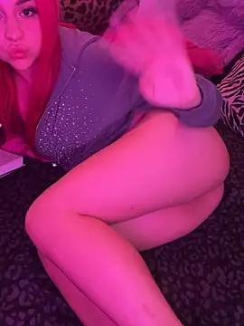 Tiffytooopretty's cam snapshot