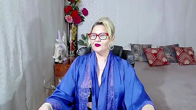 LucilleFenlys's cam snapshot